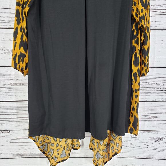 Glam Black Leopard Print Contrast Roll Tab Open Cardigan Size Medium - Picture 15 of 15